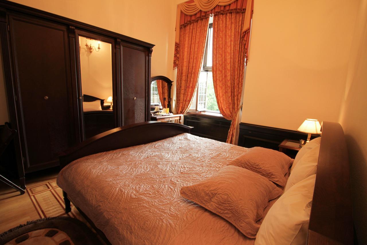 Palace Hotel Nyasvizh Extérieur photo