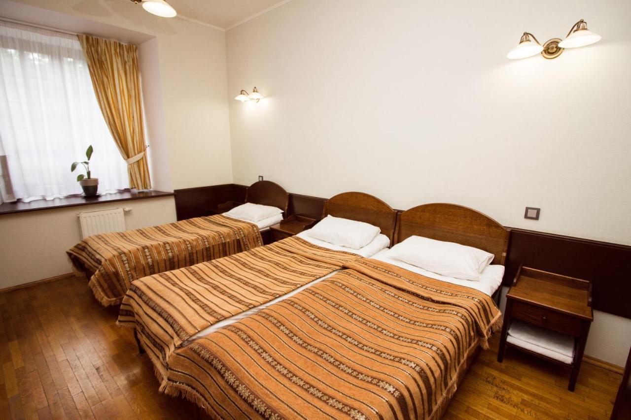 Palace Hotel Nyasvizh Extérieur photo